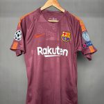 برشلونة 17/18 الزي الاحتياطي الثالث