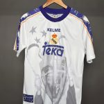 ريال مدريد 1998 زي الاحتفال