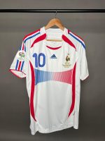 فرنسا 2006 الزي الاحتياطي