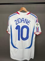 ⁦فرنسا 2006 الزي الاحتياطي⁩ - الصورة ⁦4⁩