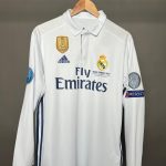 ريال مدريد 16/17 الزي الأساسي