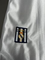 ⁦ريال مدريد 99/00 الزي الأساسي⁩ - الصورة ⁦6⁩
