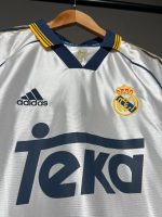 ⁦ريال مدريد 99/00 الزي الأساسي⁩ - الصورة ⁦4⁩