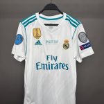 ريال مدريد 17/18 الزي الأساسي