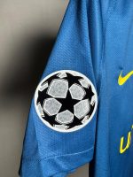 ⁦برشلونة 08/09 الزي الأساسي⁩ - الصورة ⁦5⁩