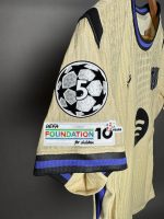 ⁦برشلونة 25/26 الزي الاحتياطي نسخة لاعبين⁩ - الصورة ⁦5⁩