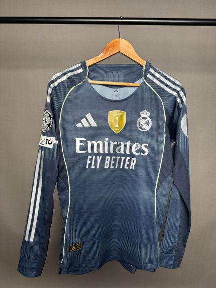 ريال مدريد 25/26 الزي الاحتياطي نسخة لاعبين اكمام طويلة