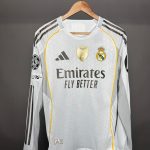 ريال مدريد 25/26 الزي الاساسي نسخة لاعبين اكمام طويلة