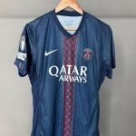 باريس سان جيرمان 25/26 الزي الاساسي نسخة لاعبين