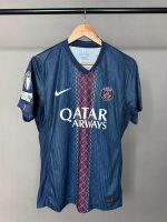 باريس سان جيرمان 25/26 الزي الاساسي نسخة لاعبين