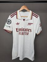 ارسنال 25/26 الزي الثالث نسخة لاعبين