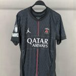 باريس سان جيرمان 25/26 الزي الرابع نسخة لاعبين